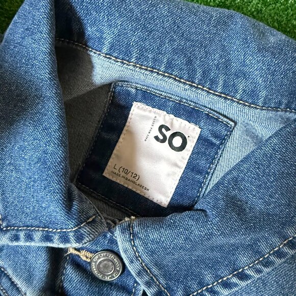 SO Raw Hem Classic Trucker Denim Blue Jeans Timeless Jacket Size L (10/12) - Picture 8 of 12